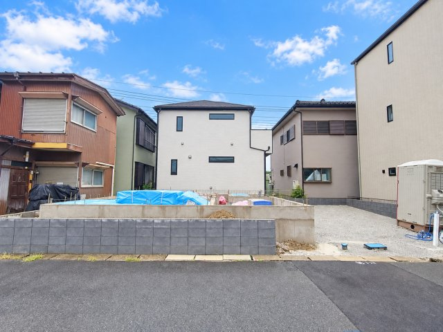 三郷市　東町　新築戸建　全1棟