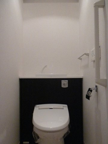 プレール　ヨコスカのトイレ|清潔感のあるトイレです