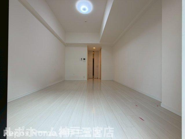 S-RESIDENCE神戸磯上通の居間・リビング