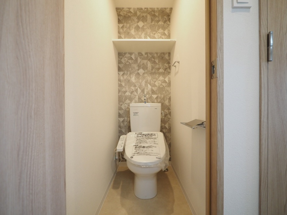大阪市東成区中本２丁目の賃貸マンションのトイレ