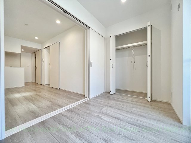 robot　home山王の洋室