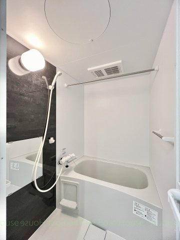 robot　home山王の浴室