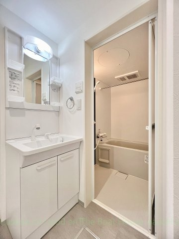 robot　home山王の洗面所