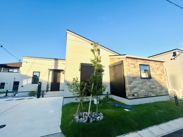 千葉市緑区高田町の外観