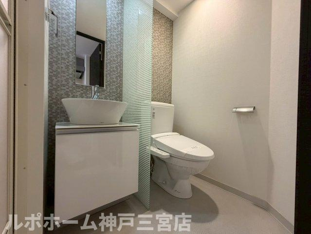 S-RESIDENCE神戸磯上通のトイレ
