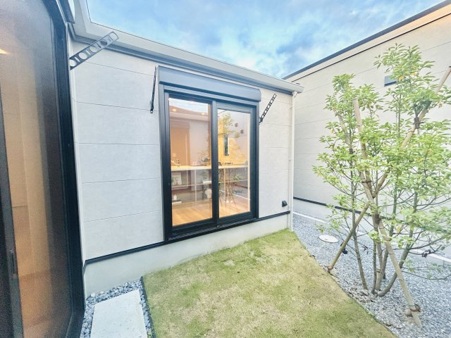 千葉市緑区高田町の庭