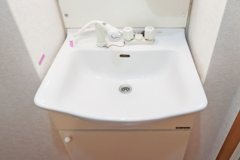 エンクレスト舞鶴の洗面所
