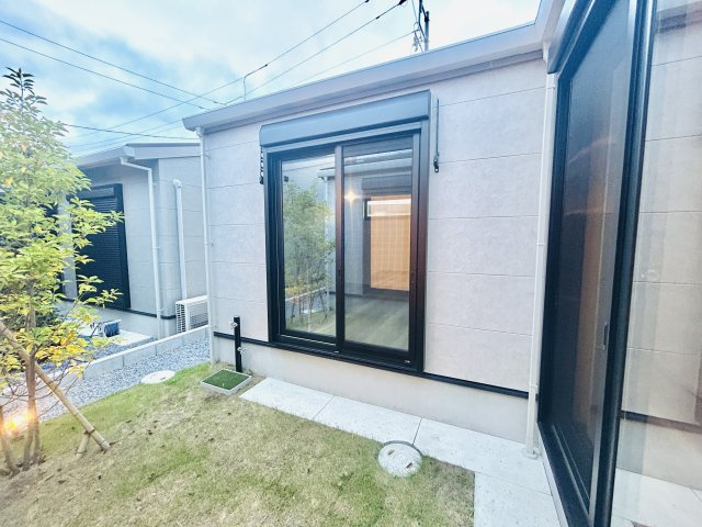 千葉市緑区高田町の庭