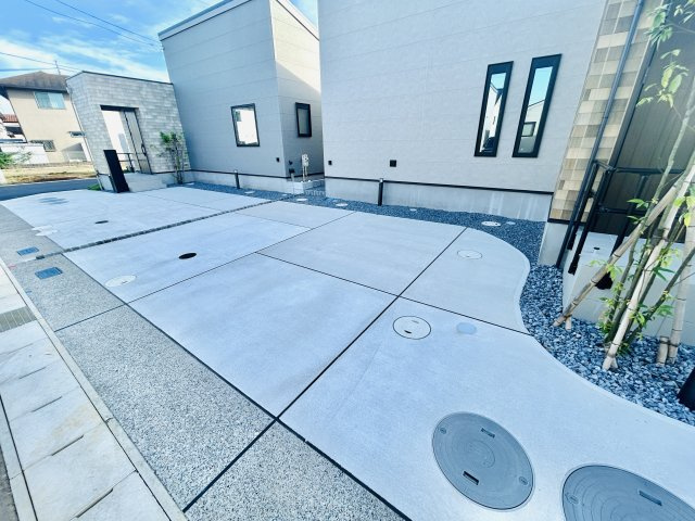 千葉市緑区高田町の駐車場