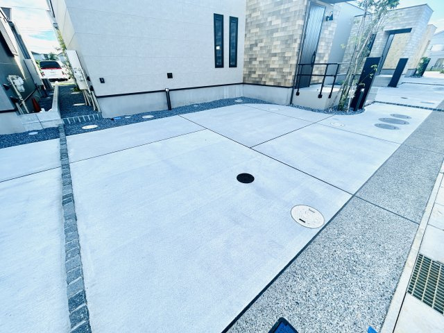 千葉市緑区高田町の駐車場