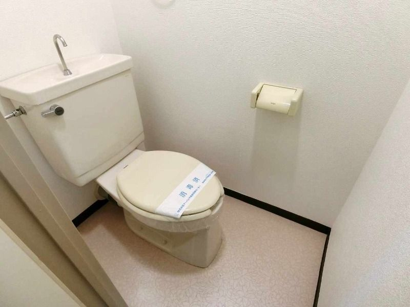 豊島区池袋３丁目の賃貸マンションのトイレ