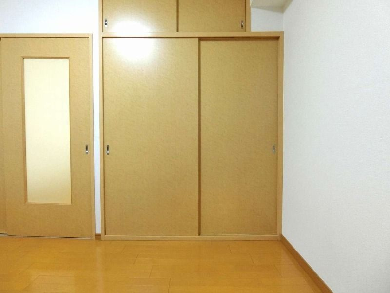 豊島区池袋３丁目の賃貸マンションの収納