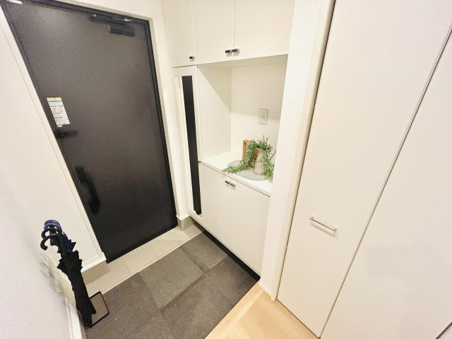 千葉市緑区高田町の玄関