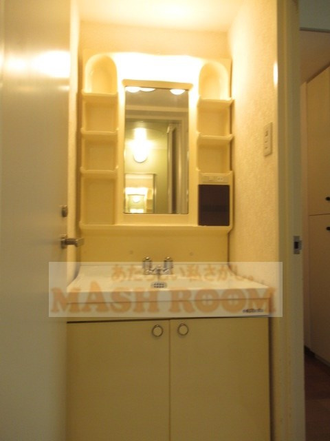 杉並区梅里２丁目の賃貸マンションの独立洗面台|他部屋の参考写真です。