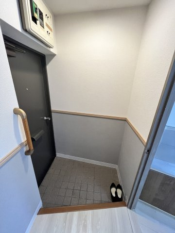 サンコーポ諏訪の玄関