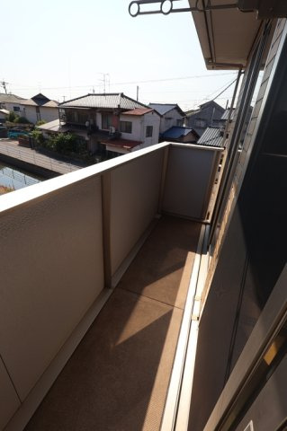 ラウレア福田　A棟のバルコニー