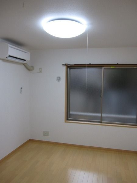 ＭＹ・ピュア千住曙町Ａの居間・リビング