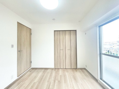 【子供部屋】 | 豊中ハウス | 現在ご返済中のカーローン・カードローン・教育ローンなどを住宅ローンに一本化したり、家具家電購入費用・引越し費用を住宅ローンと組み合わせるなど、お客さまにメリットの多い住宅ローンのご提案が可能です。