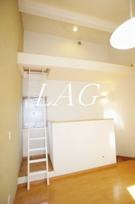 【居間・リビング】 | グランデュールオグラ | 洋室のお部屋です。