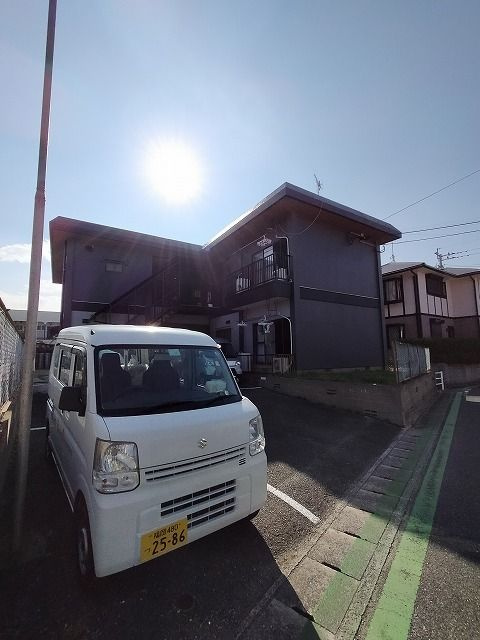 アルファディオ今宿の駐車場