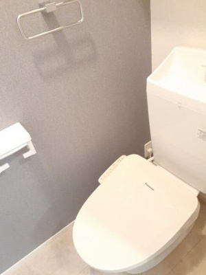 【トイレ】 | グランブルー　Ｃ | ゆったりとした空間のトイレです