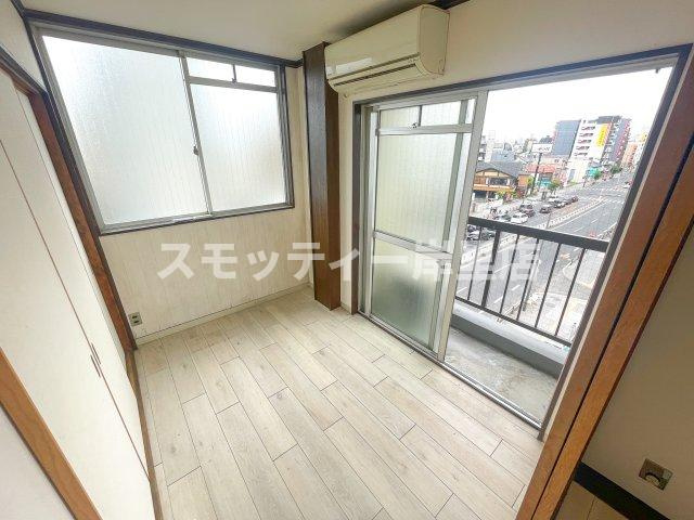 パルミエール岸里の寝室