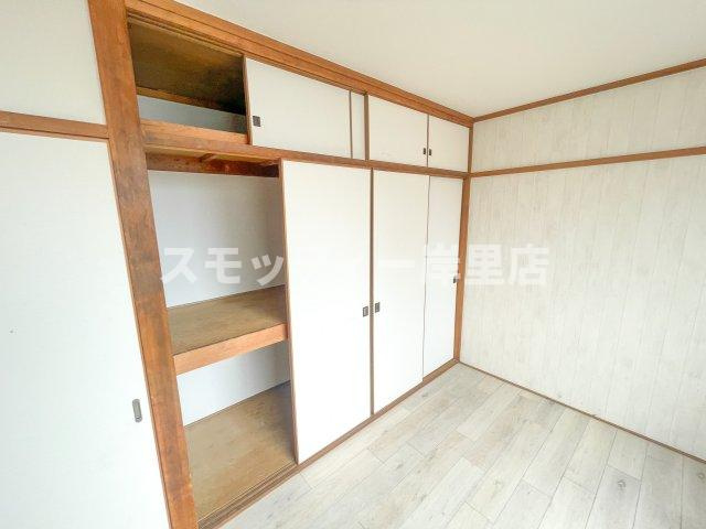 パルミエール岸里の収納
