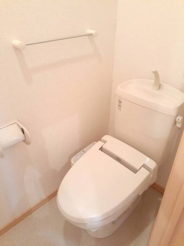 【トイレ】 | サイプレス　フレンズ | シンプルで使いやすいトイレです