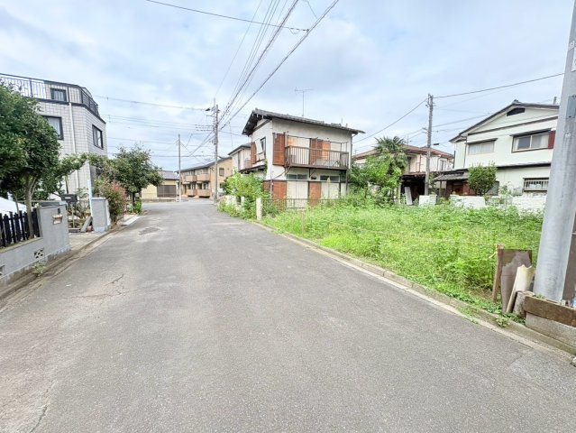 川越市小ケ谷　建築条件なし売地　JR川越線『西川越駅』徒歩7分　【泉小学区】の前面道路含む現地写真