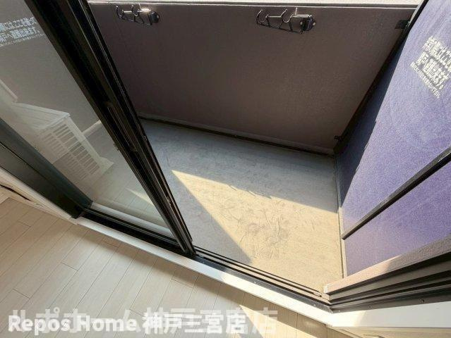S-RESIDENCE神戸磯上通のバルコニー