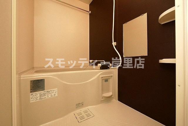 フジパレス加賀屋I番館の浴室