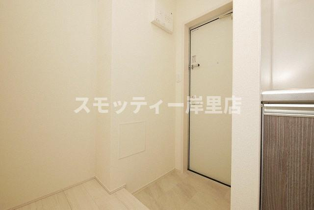 フジパレス加賀屋I番館の玄関
