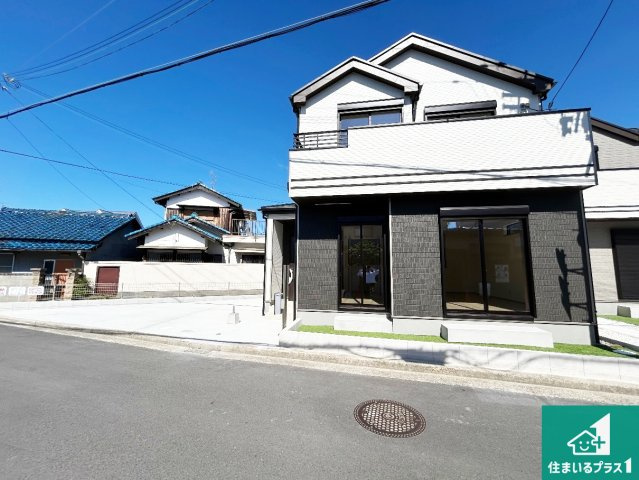 24(土)25(日)現地説明会！◆泉北郡忠岡町忠岡南　新築一戸建ての外観|安心の10年保証！外観を美しく保ち、雨水で汚れを落とします！気になることがありましたら、お気軽にお問い合わせください！