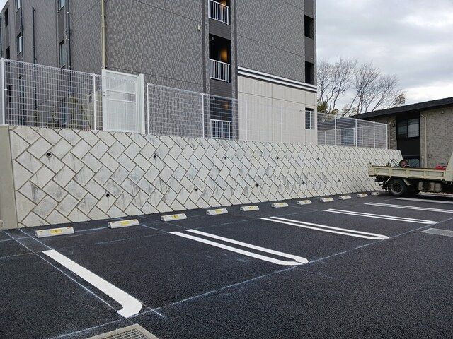 パフュームⅢの駐車場