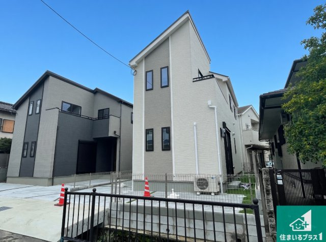 ■三島郡島本町広瀬　新築一戸建ての外観|お客様に長く安心して住んでいだだける事にこだわった家づくり！住んでからのアフターサービスにもしっかりと取り組んでいます！