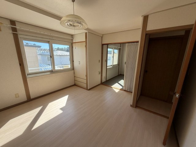 【寝室】の画像