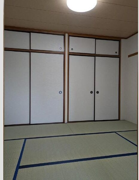 キャッスルヒルズの収納