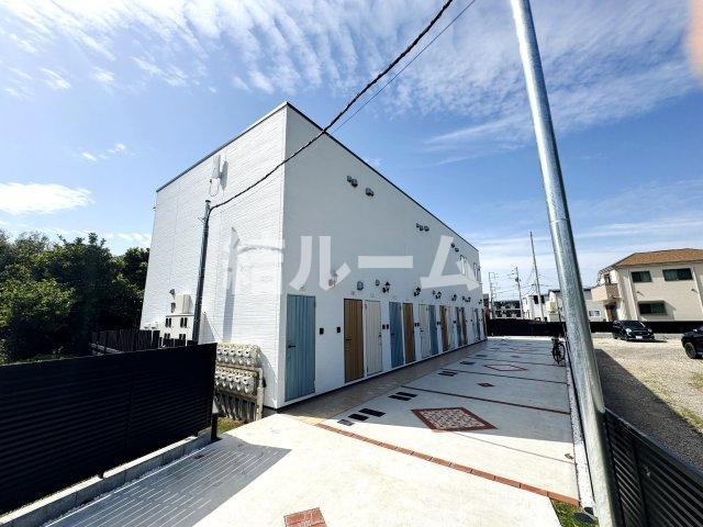 板橋区成増４丁目のアパートのエントランス