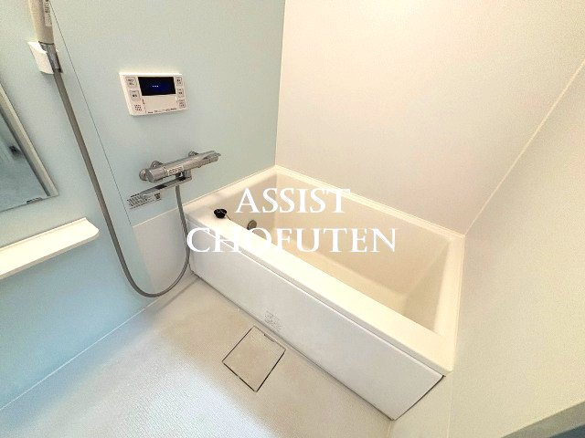 パインクレスト調布の浴室