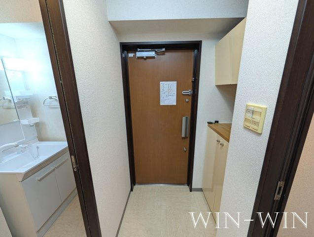 モードワン鴨田の玄関