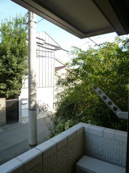 中野区大和町２丁目の賃貸マンションのバルコニー
