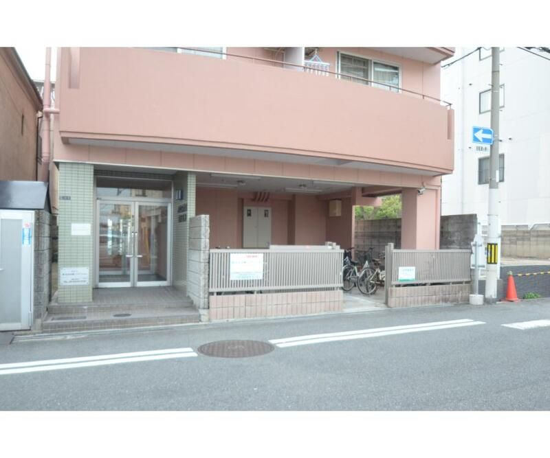 ノイエス大江四天王寺のエントランス