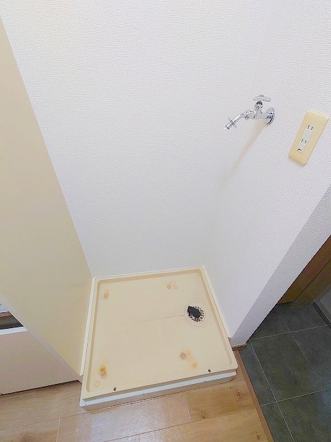 リブレ高松の洗面所|★室内洗濯機置場★
