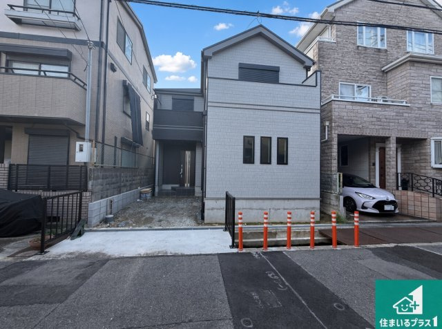 ◆柏原市大正　新築一戸建ての外観|現在建築中！落ち着いた街並みで新生活を始めることが出来そう！周辺の物件も併せてご紹介させて頂きます！