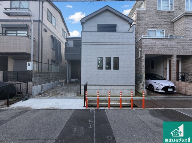 ◆柏原市大正　新築一戸建ての外観|現在建築中！落ち着いた街並みで新生活を始めることが出来そう！周辺の物件も併せてご紹介させて頂きます！