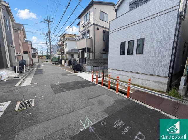 ◆柏原市大正　新築一戸建ての前面道路含む現地写真|現在建築中！落ち着いた街並みで新生活を始めることが出来そう！周辺の物件も併せてご紹介させて頂きます！