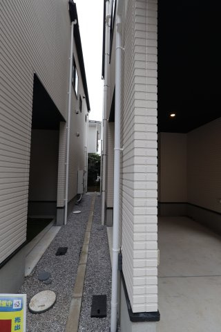 《仲介手数料無料》狛江市和泉本町３丁目5-6新築一戸建てKEIAI Graceの外観