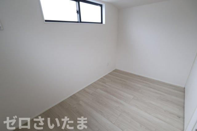 《仲介手数料無料》狛江市和泉本町３丁目5-6新築一戸建てKEIAI Graceの洋室|3階 5帖