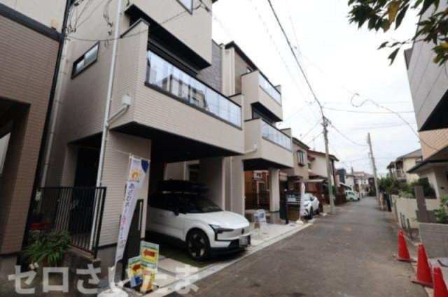 《仲介手数料無料》狛江市和泉本町３丁目5-6新築一戸建てKEIAI Graceの外観