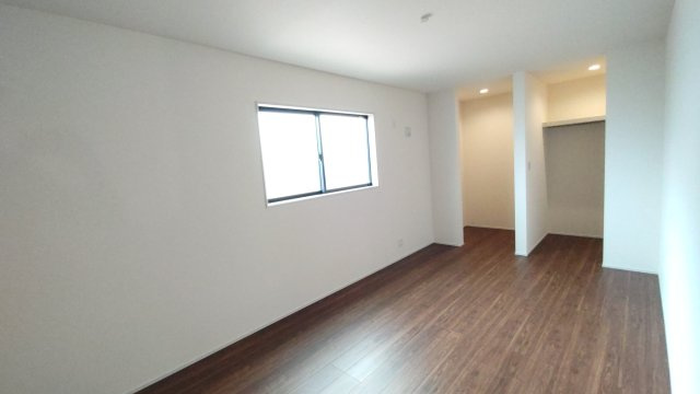 公園垂水区名谷町　新築戸建ての洋室
